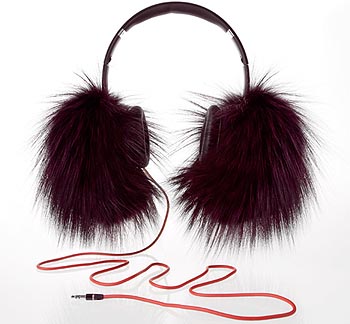 DelaRentaheadphones