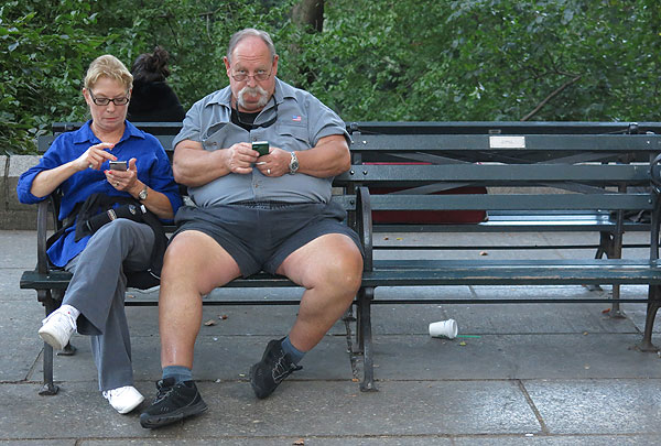 IphoneinCentralPark