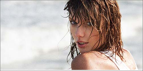 TaylorSWift